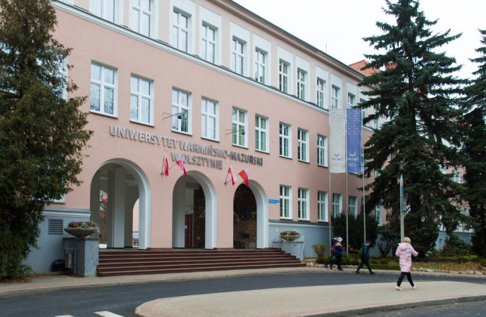 {Uniwersytet Warmińsko-Mazurski rozpoczął tegoroczną rekrutację na studia.}